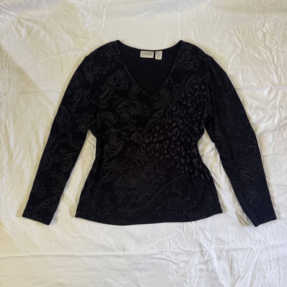 Vintage Chico's Travelers Black Paisley Leopard Patterned Top, Fairy Grunge - Picture 3 of 8